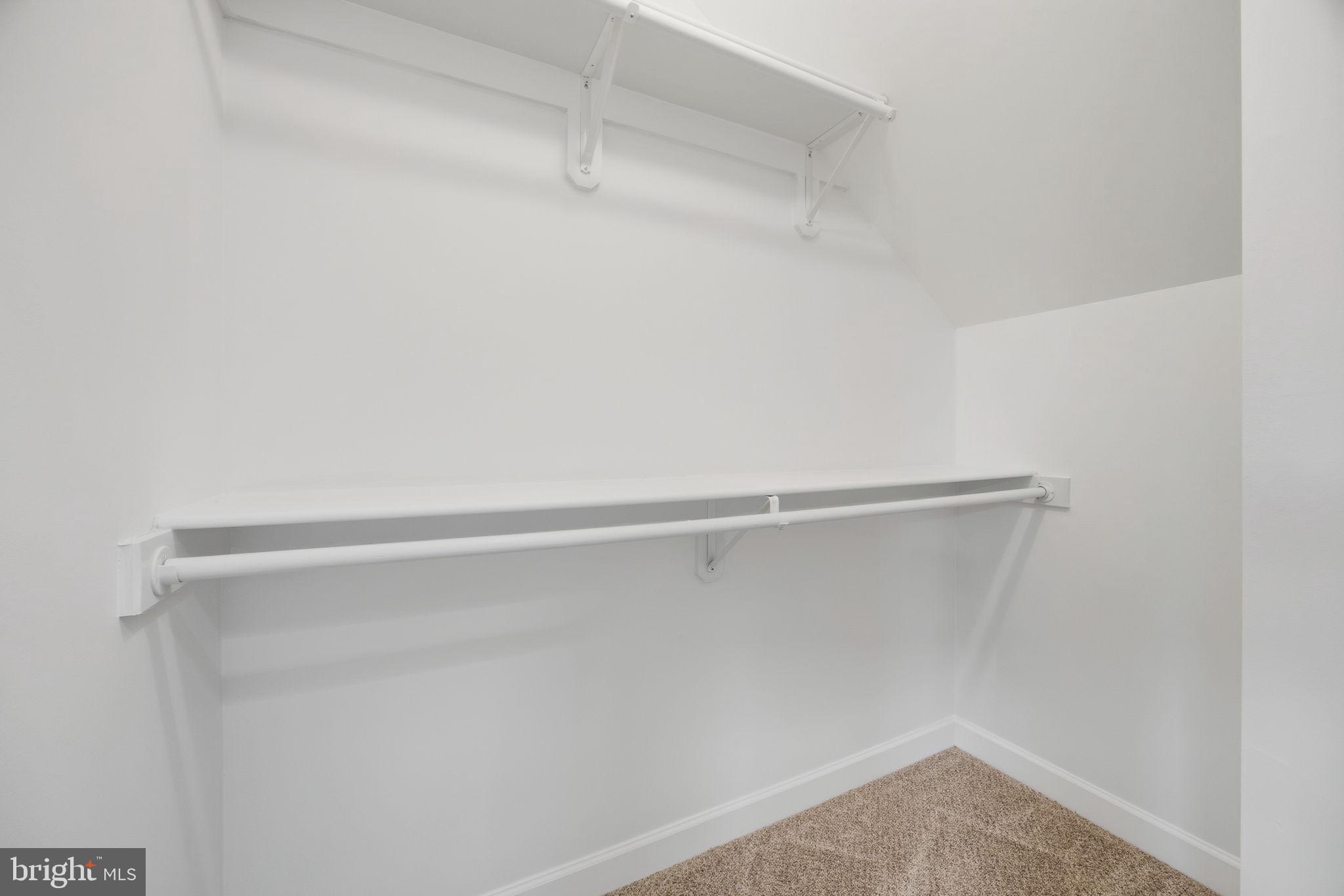 EASTLAND - Residential