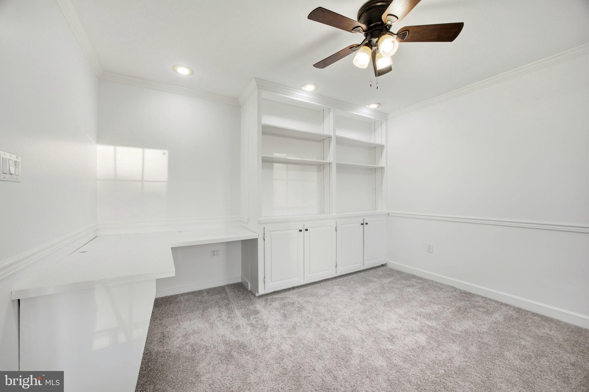 EASTLAND - Residential