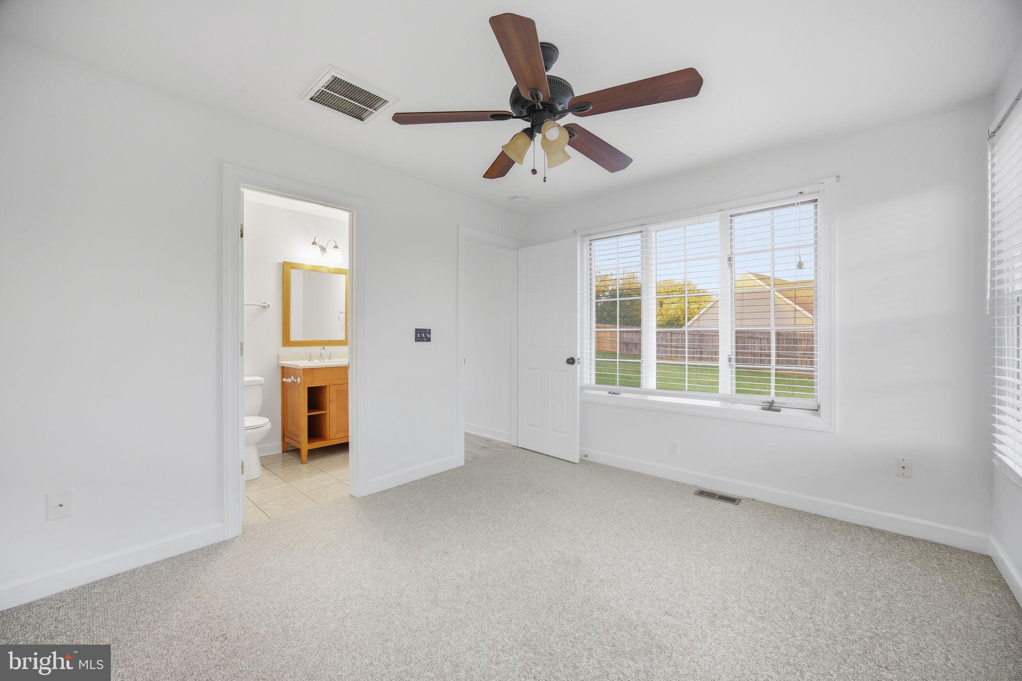 EASTLAND - Residential