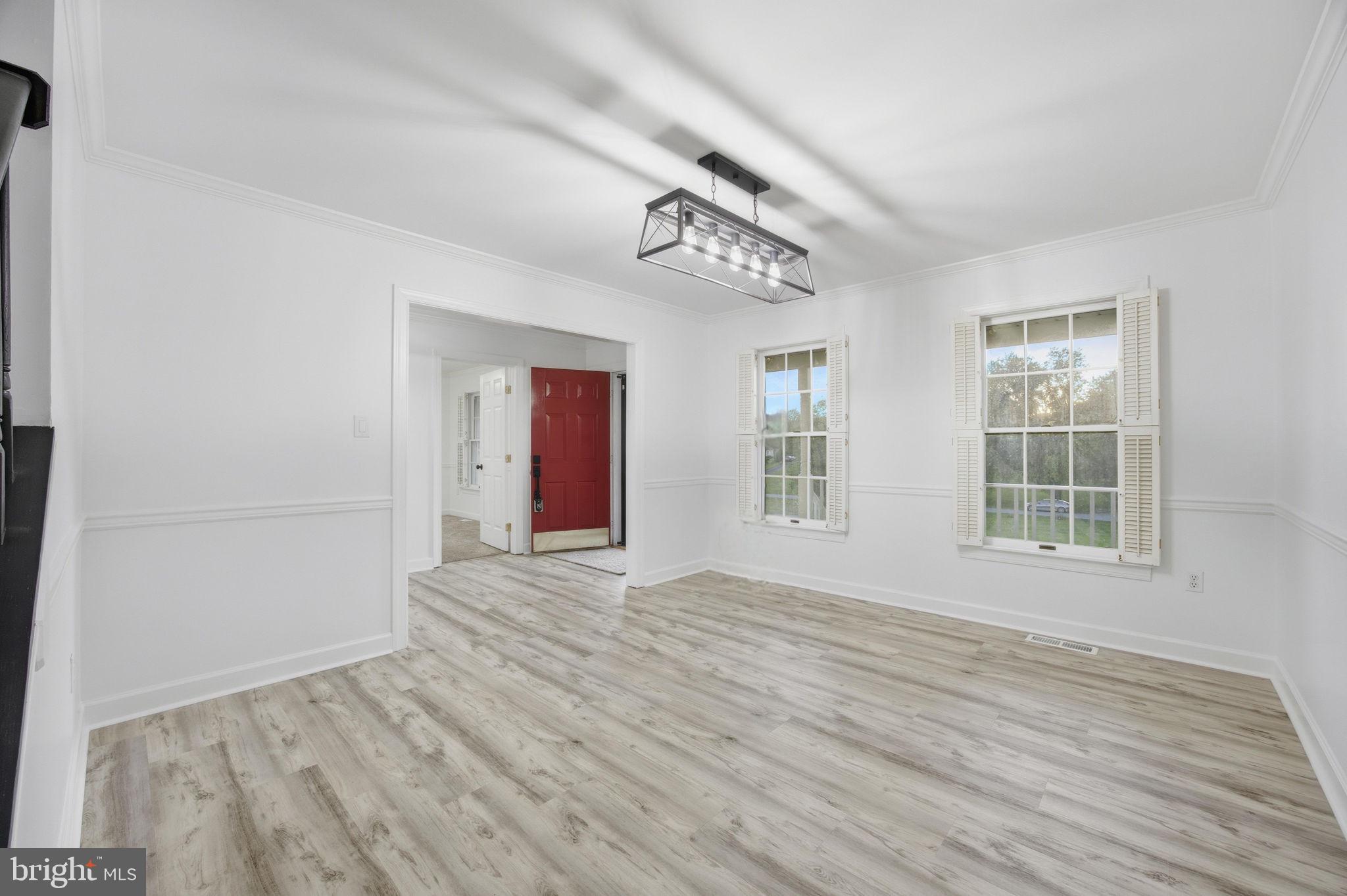 EASTLAND - Residential