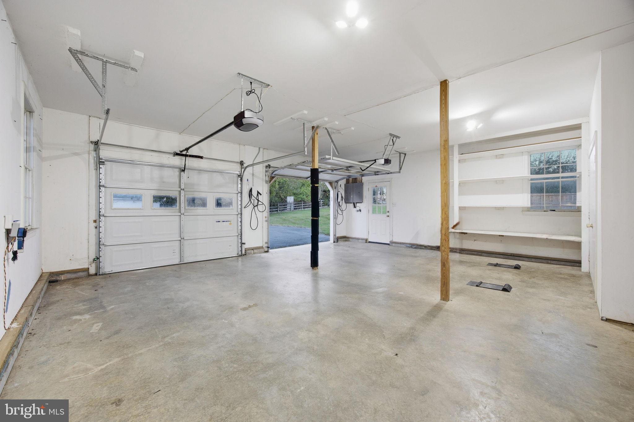 EASTLAND - Residential