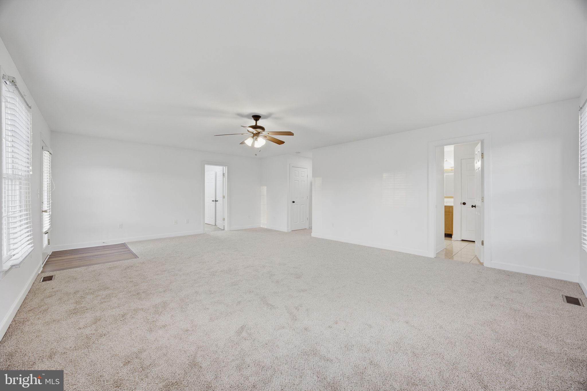 EASTLAND - Residential