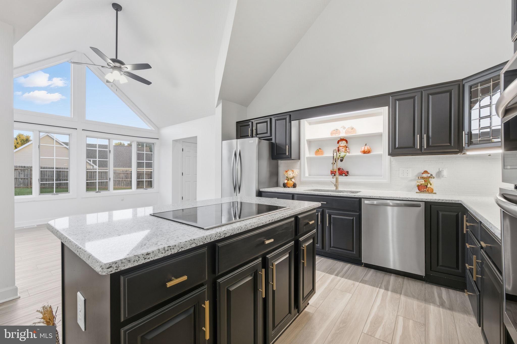 EASTLAND - Residential