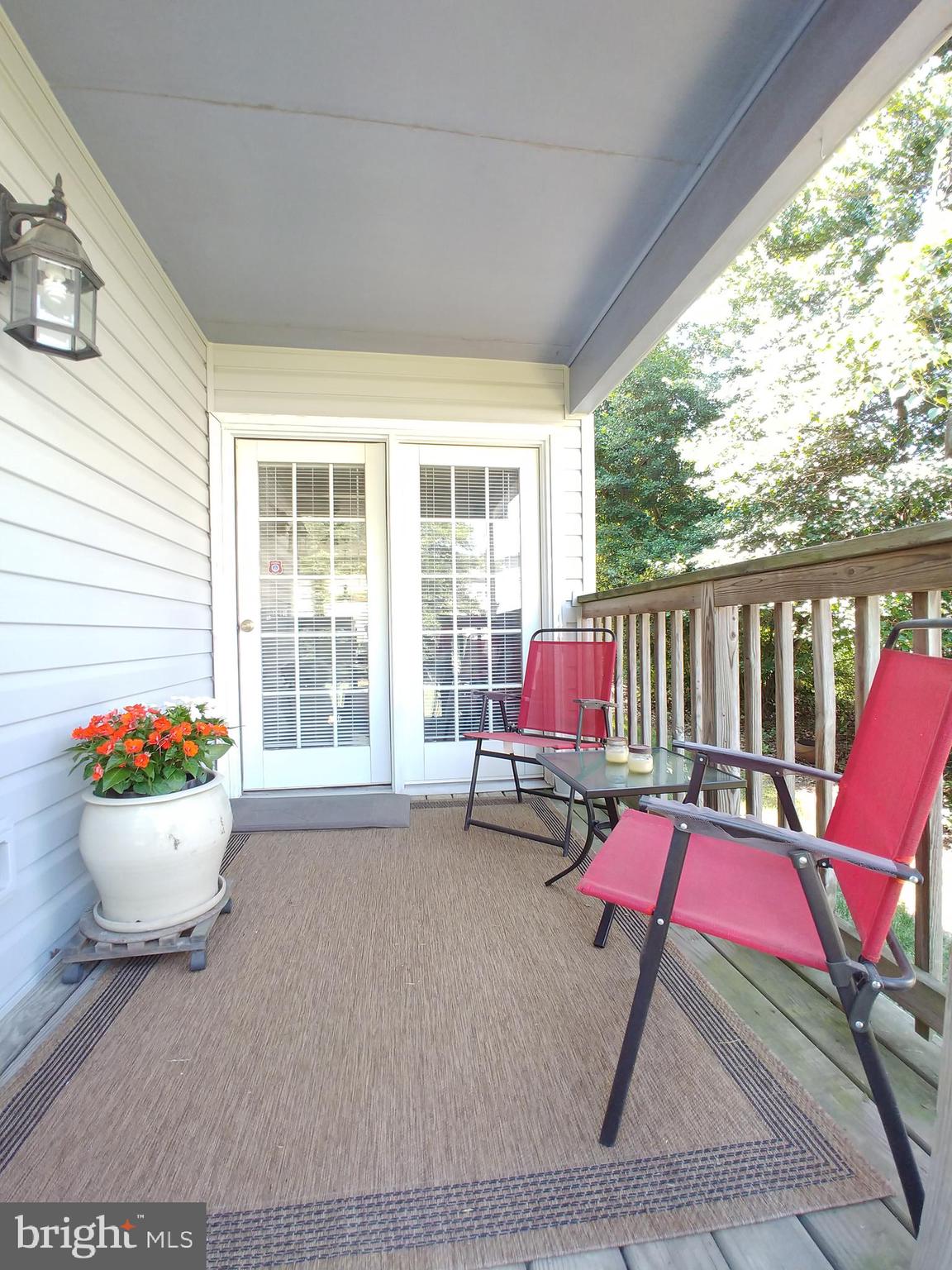 ST CHARLES HAMPSHIRE - Residential