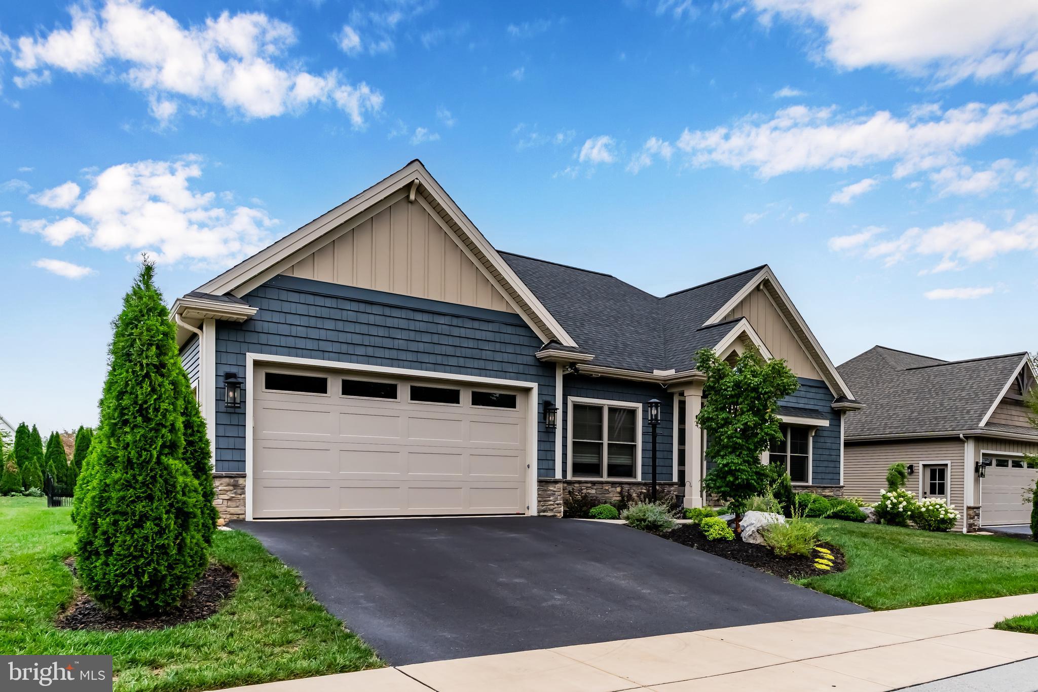 4 JACKSON COURT