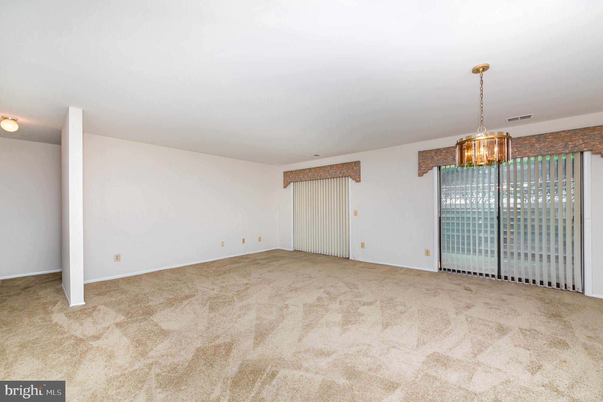 6911 JONES VIEW DRIVE 1B