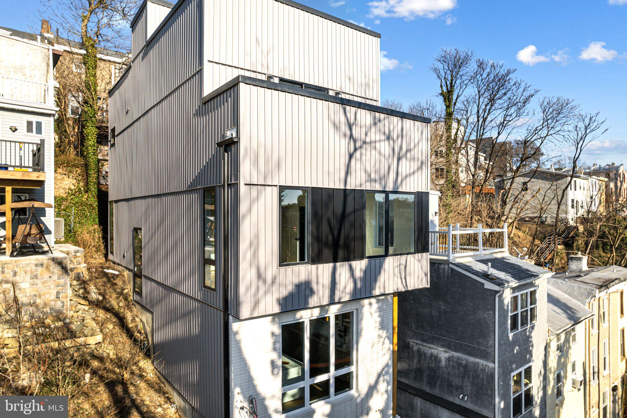 MANAYUNK - Residential
