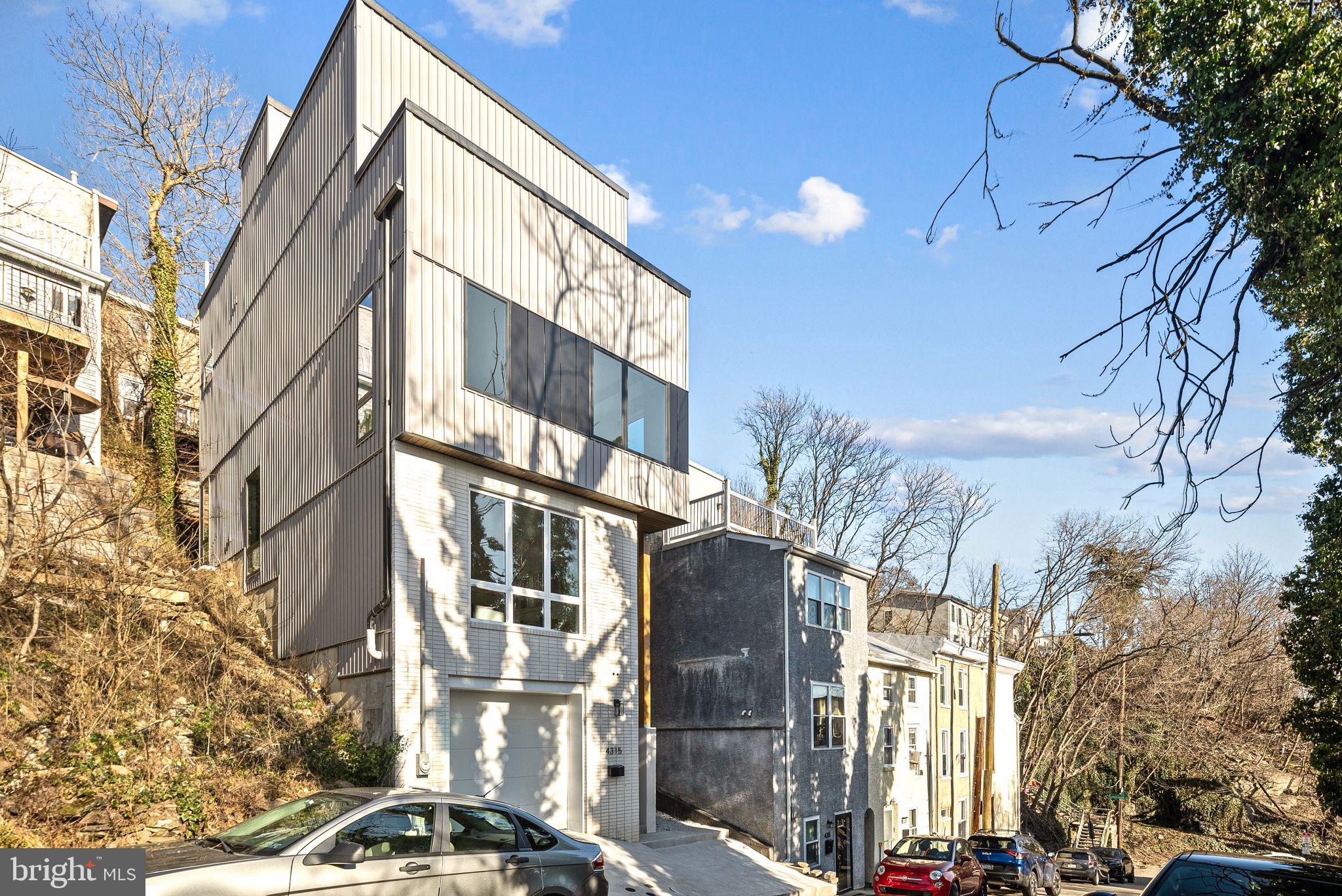 MANAYUNK - Residential