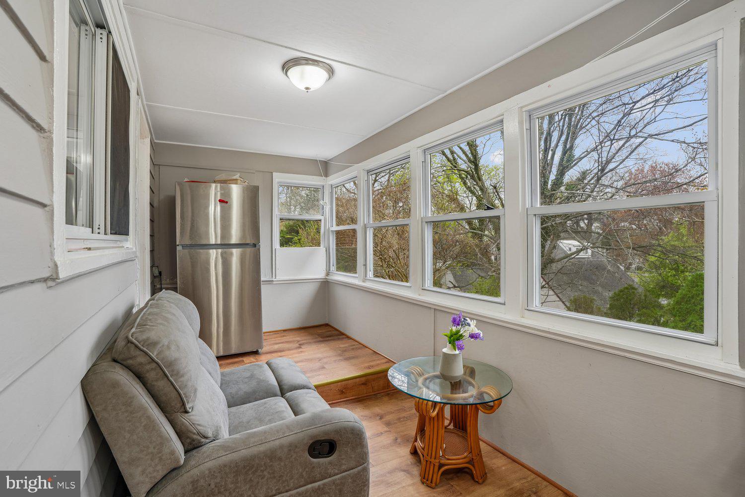 DAWN VILLAGE - Residential