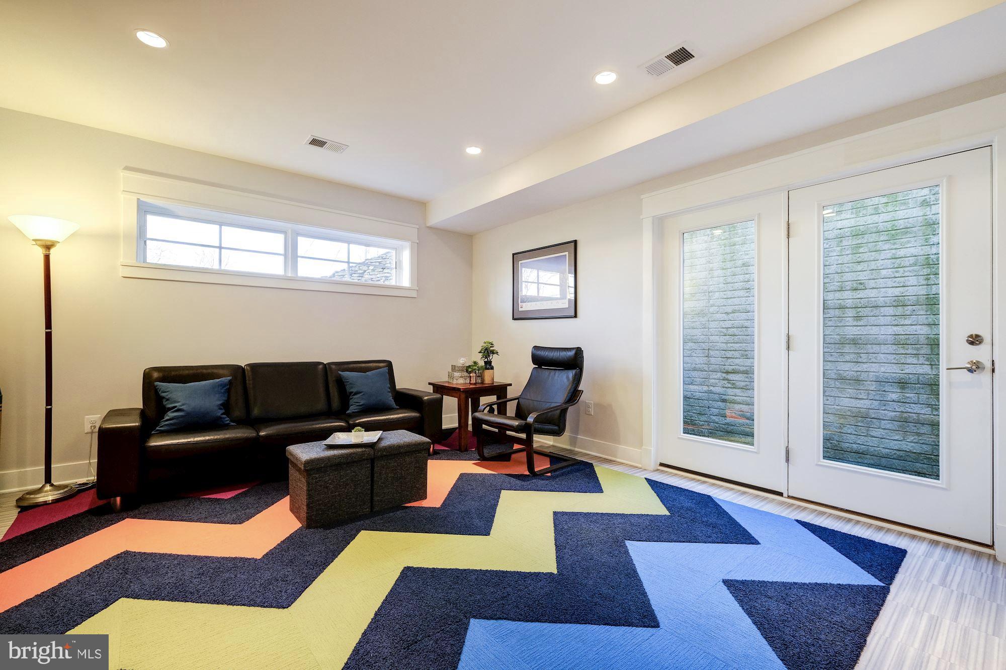 LYON PARK - Residential