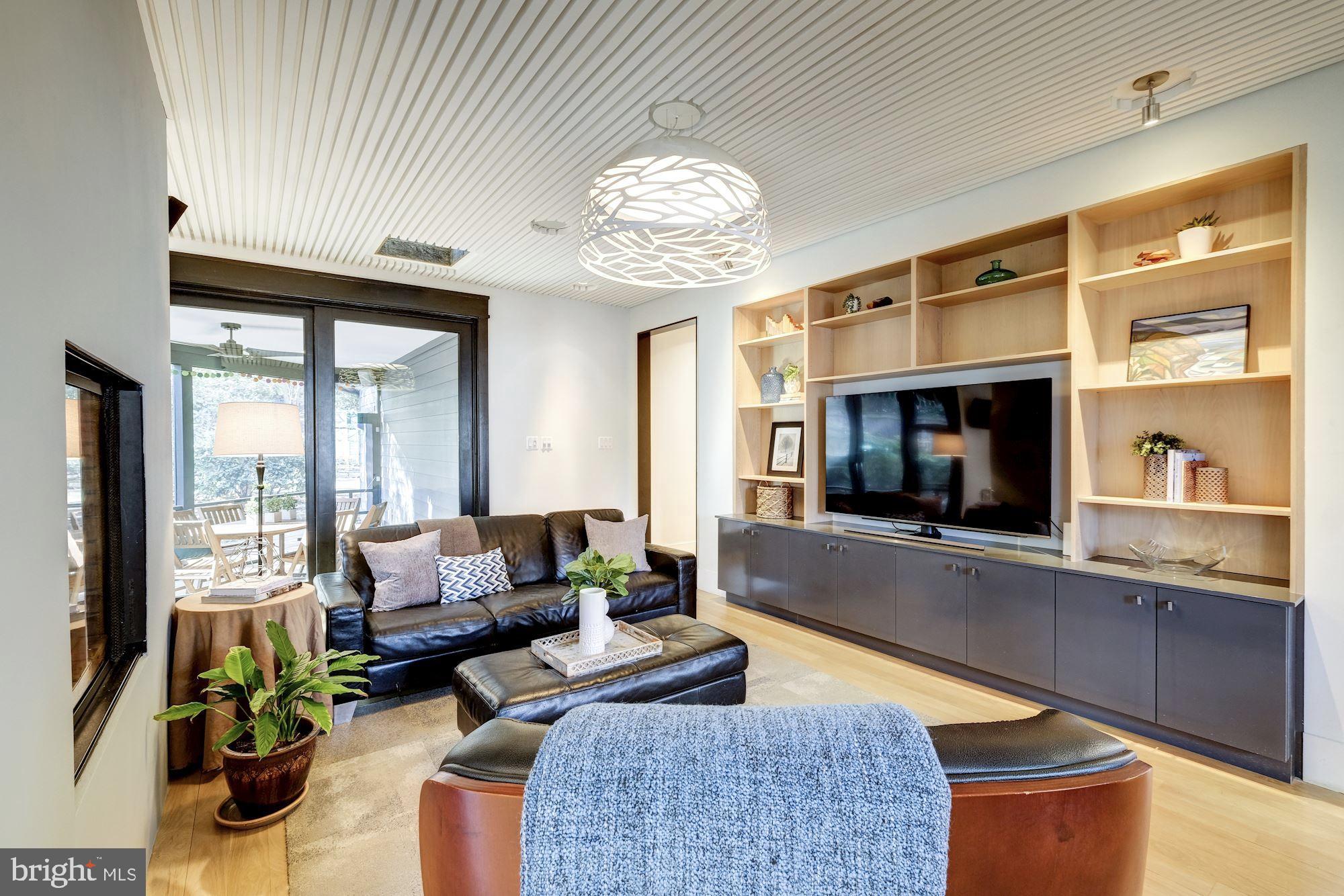 LYON PARK - Residential