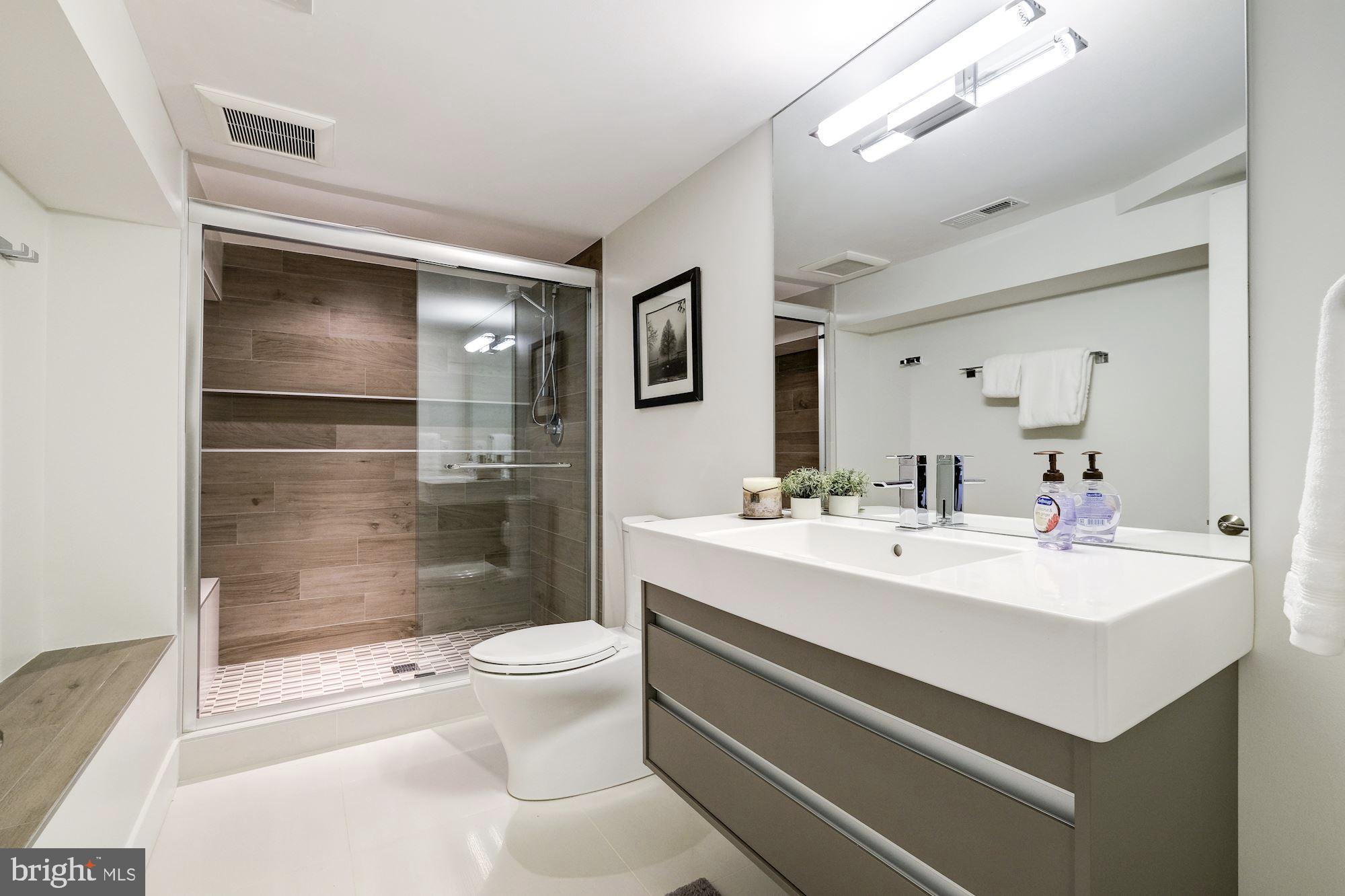 LYON PARK - Residential