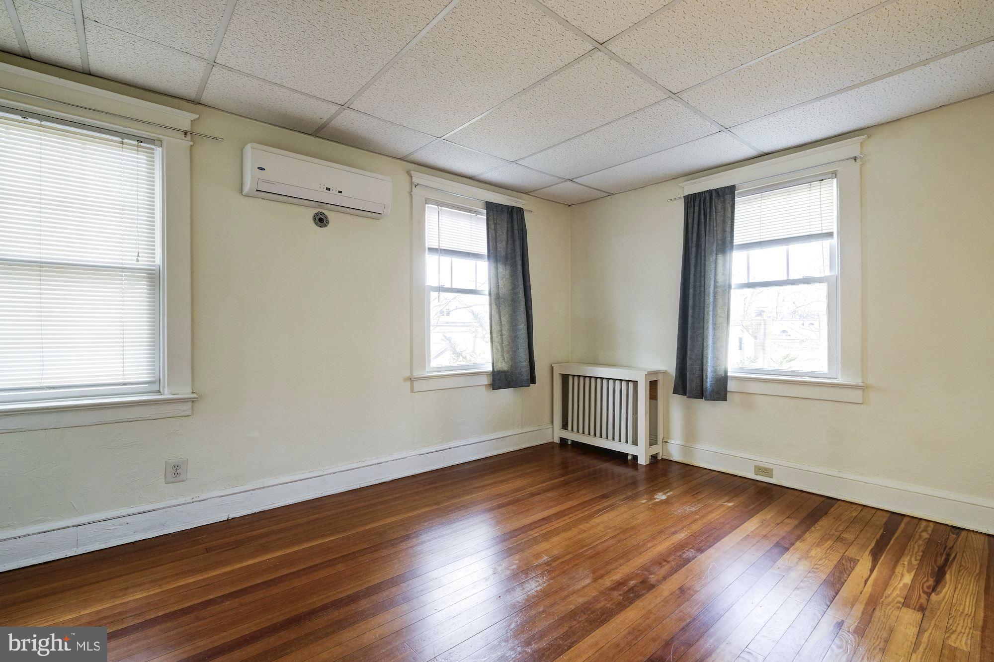 LYON PARK - Residential