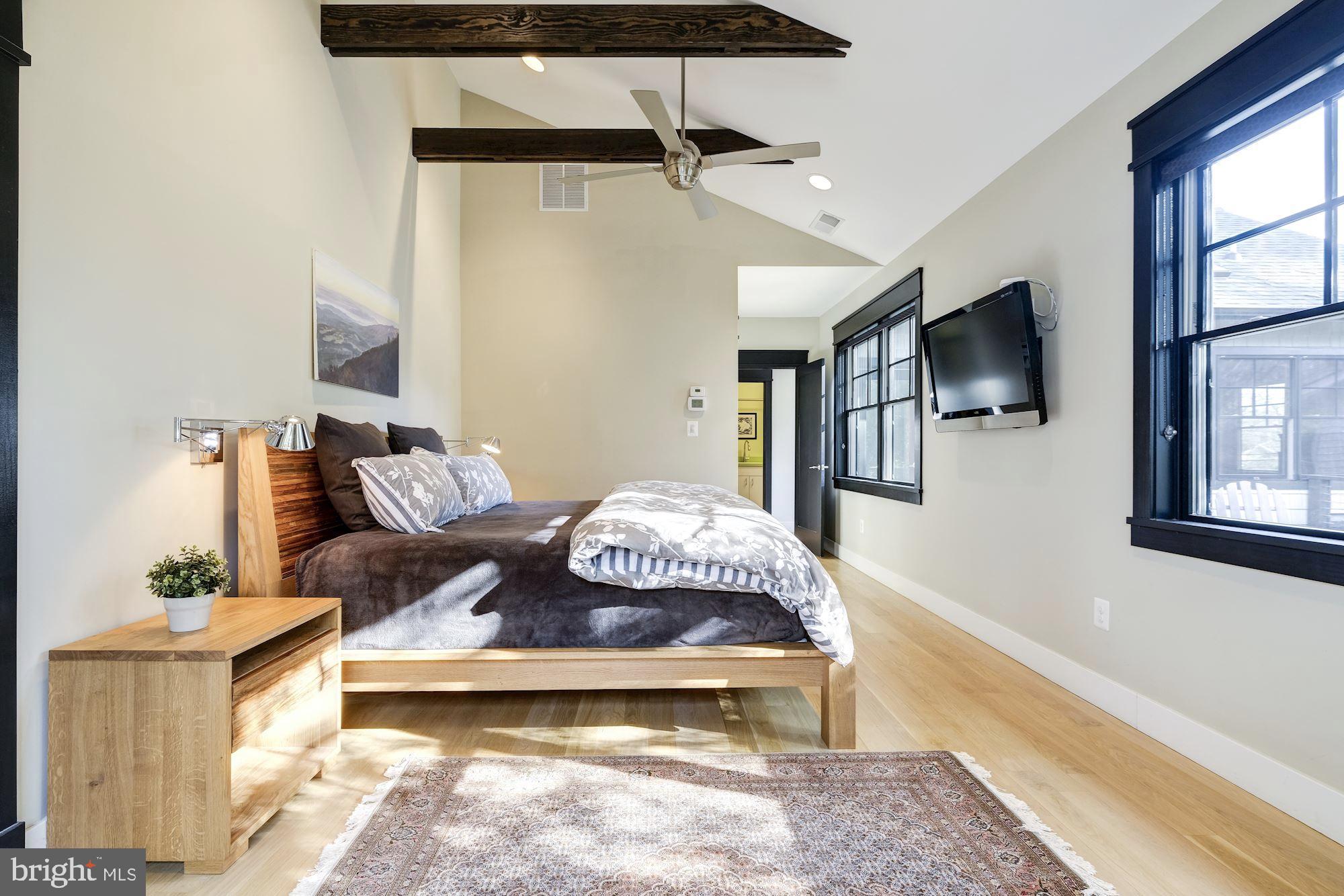 LYON PARK - Residential