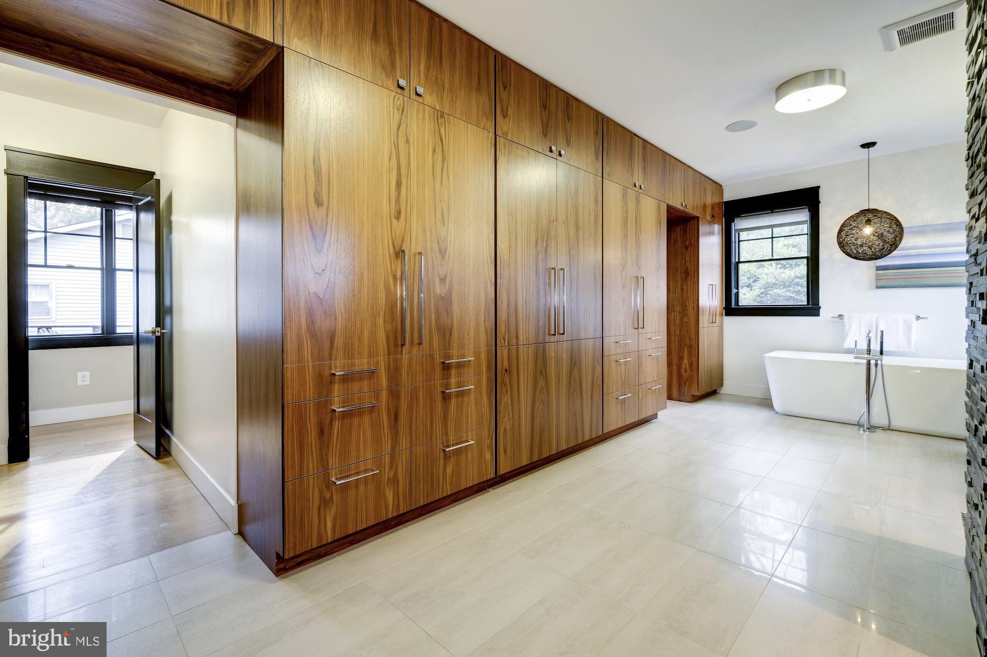 LYON PARK - Residential