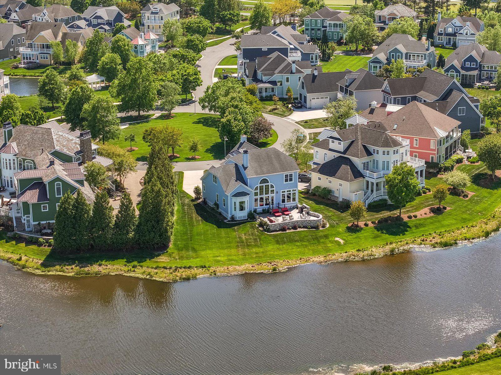 PENINSULA - Residential