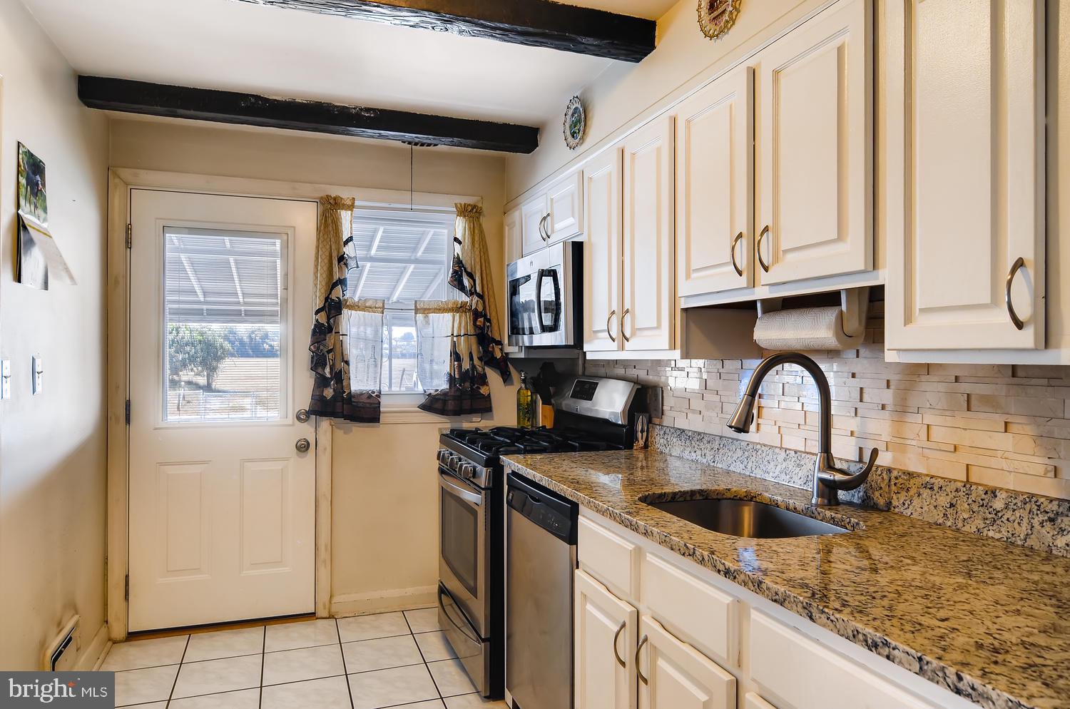 EASTFIELD - Residential