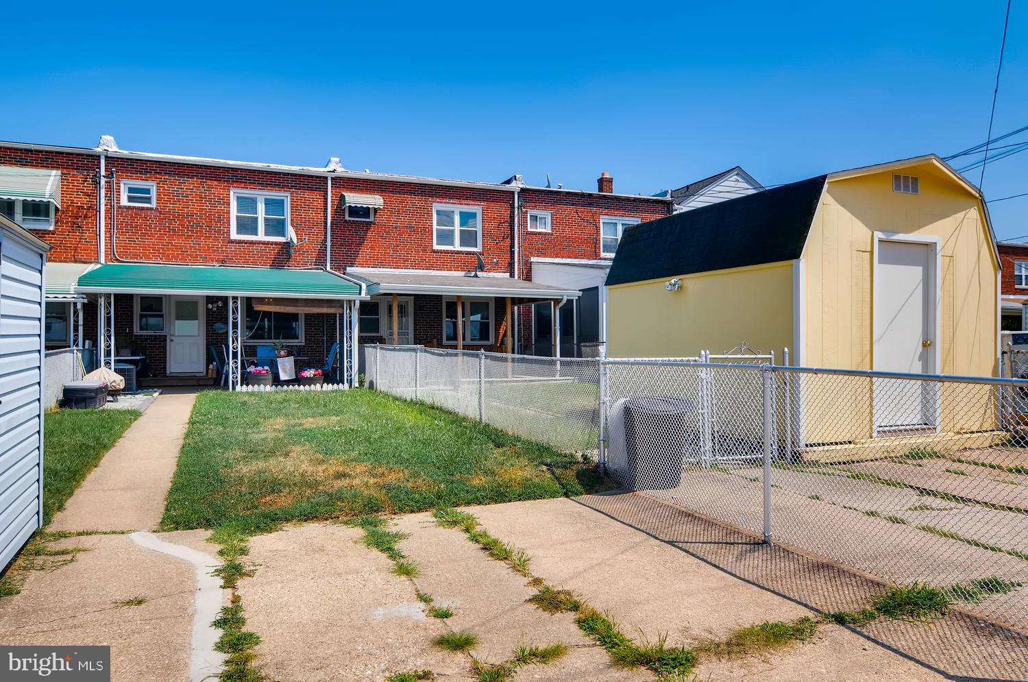 EASTFIELD - Residential