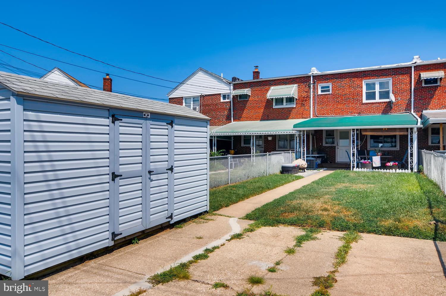 EASTFIELD - Residential