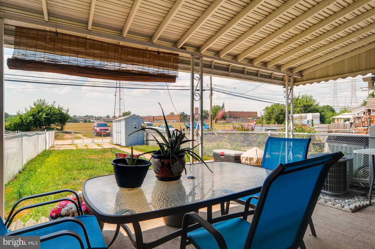 EASTFIELD - Residential