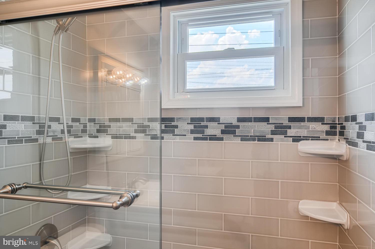 EASTFIELD - Residential