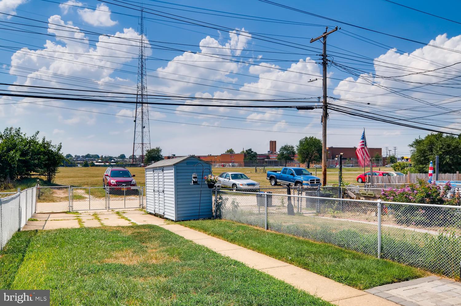 EASTFIELD - Residential