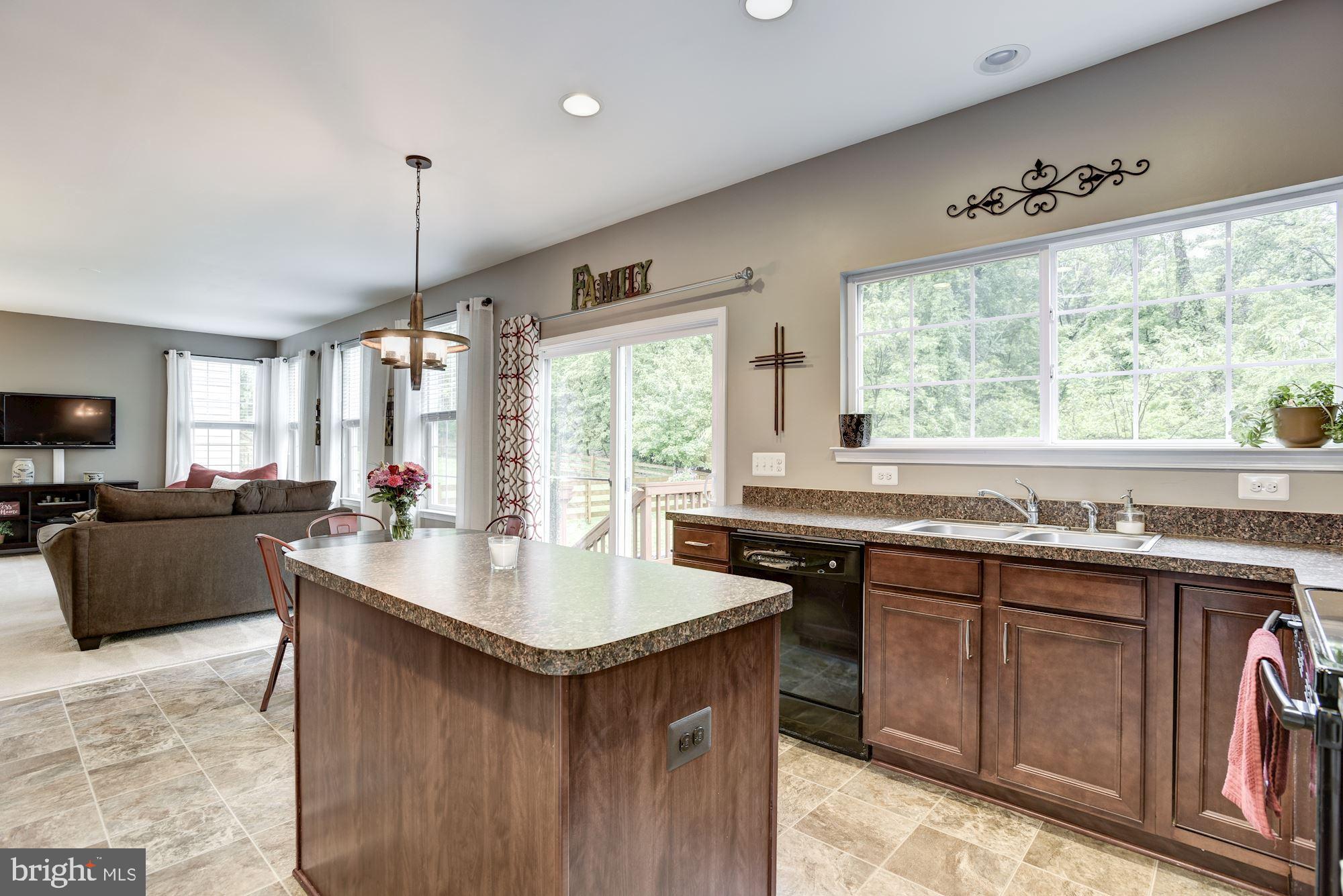 MOUNTAIN VALLEY - Residential