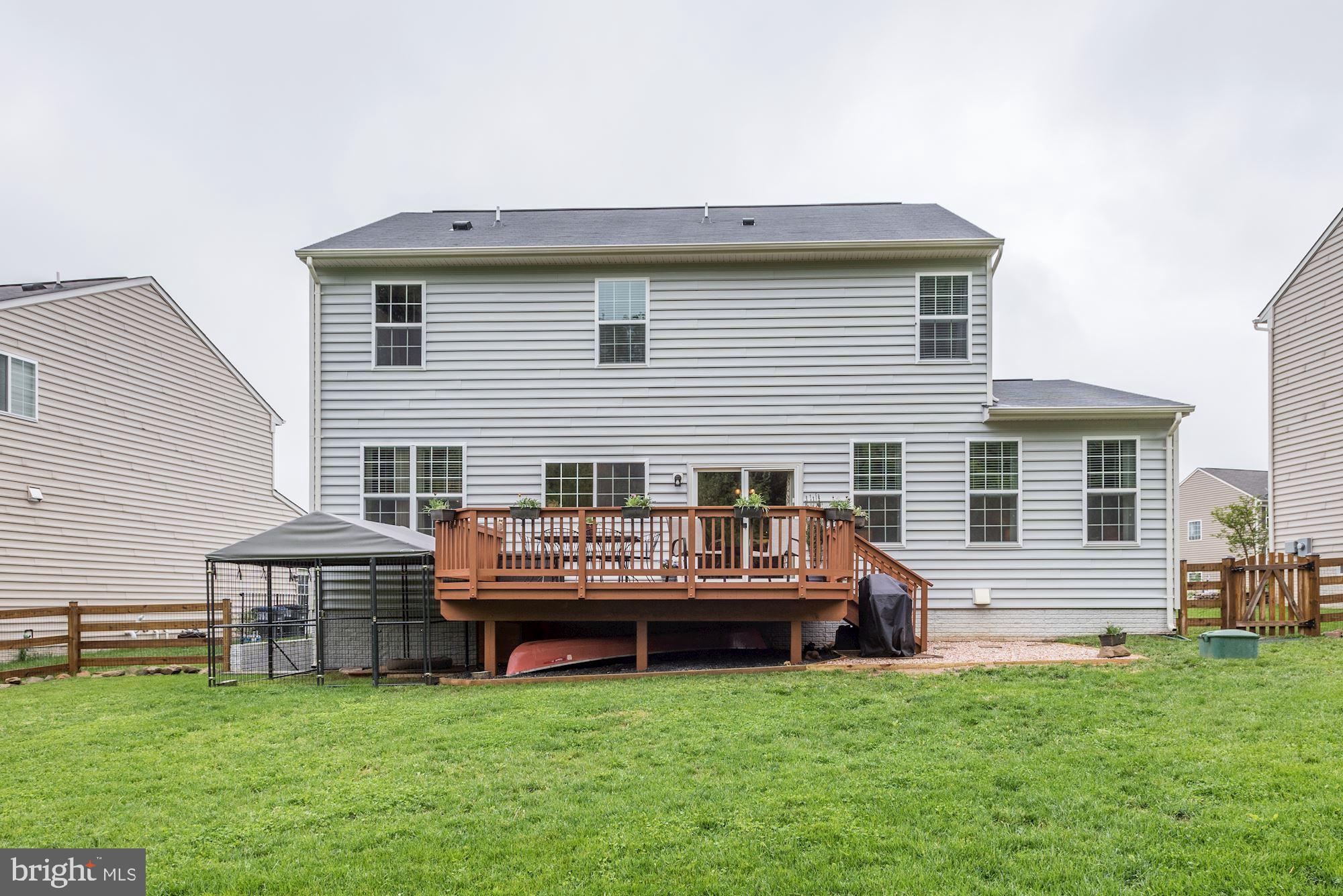 MOUNTAIN VALLEY - Residential