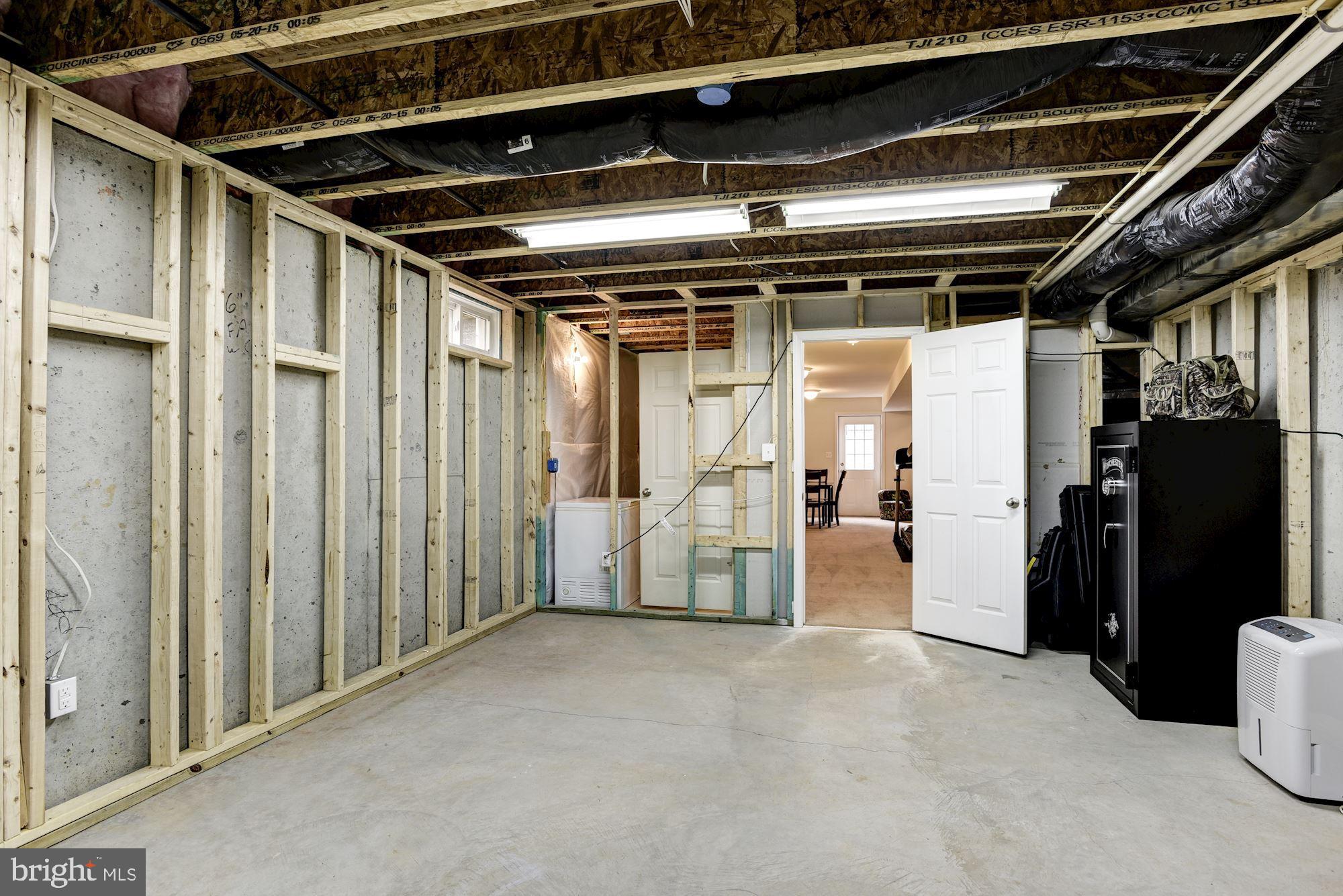 MOUNTAIN VALLEY - Residential