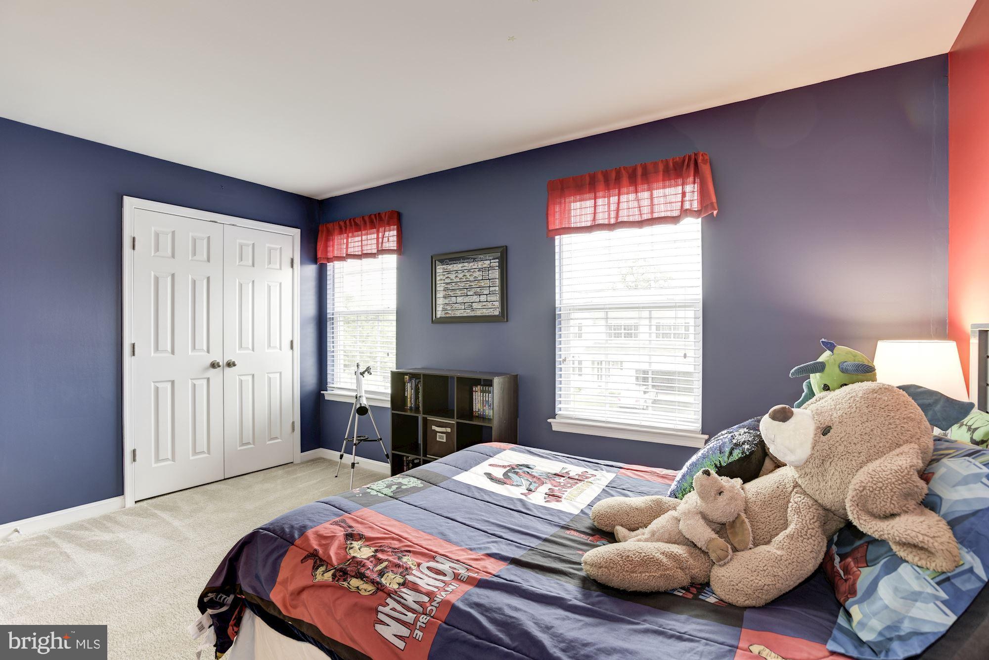 MOUNTAIN VALLEY - Residential