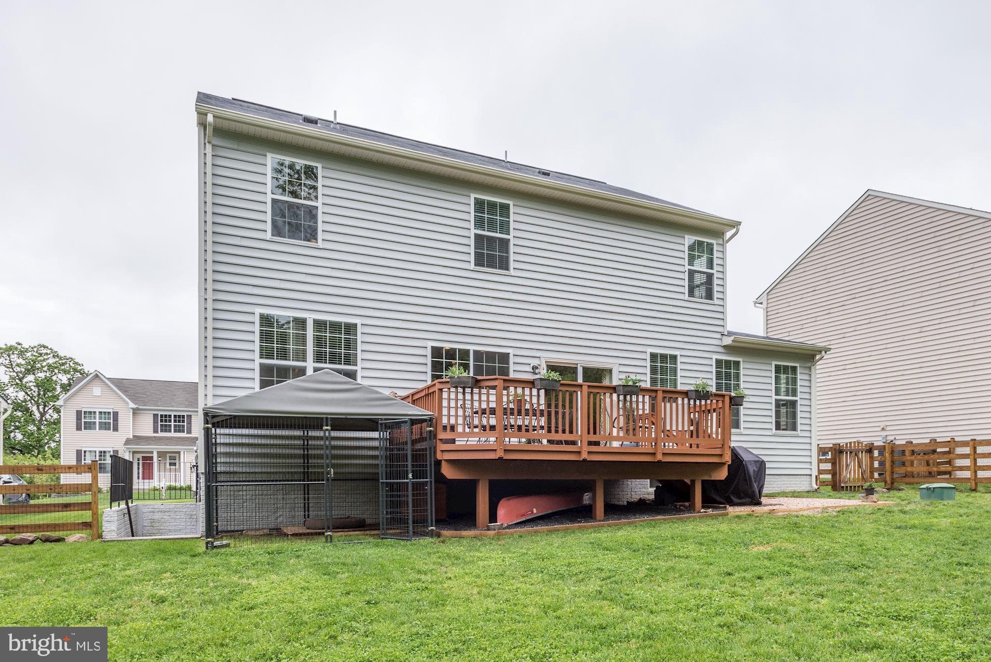 MOUNTAIN VALLEY - Residential