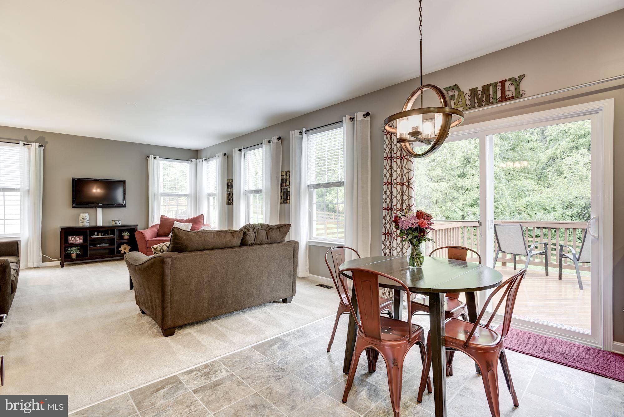 MOUNTAIN VALLEY - Residential