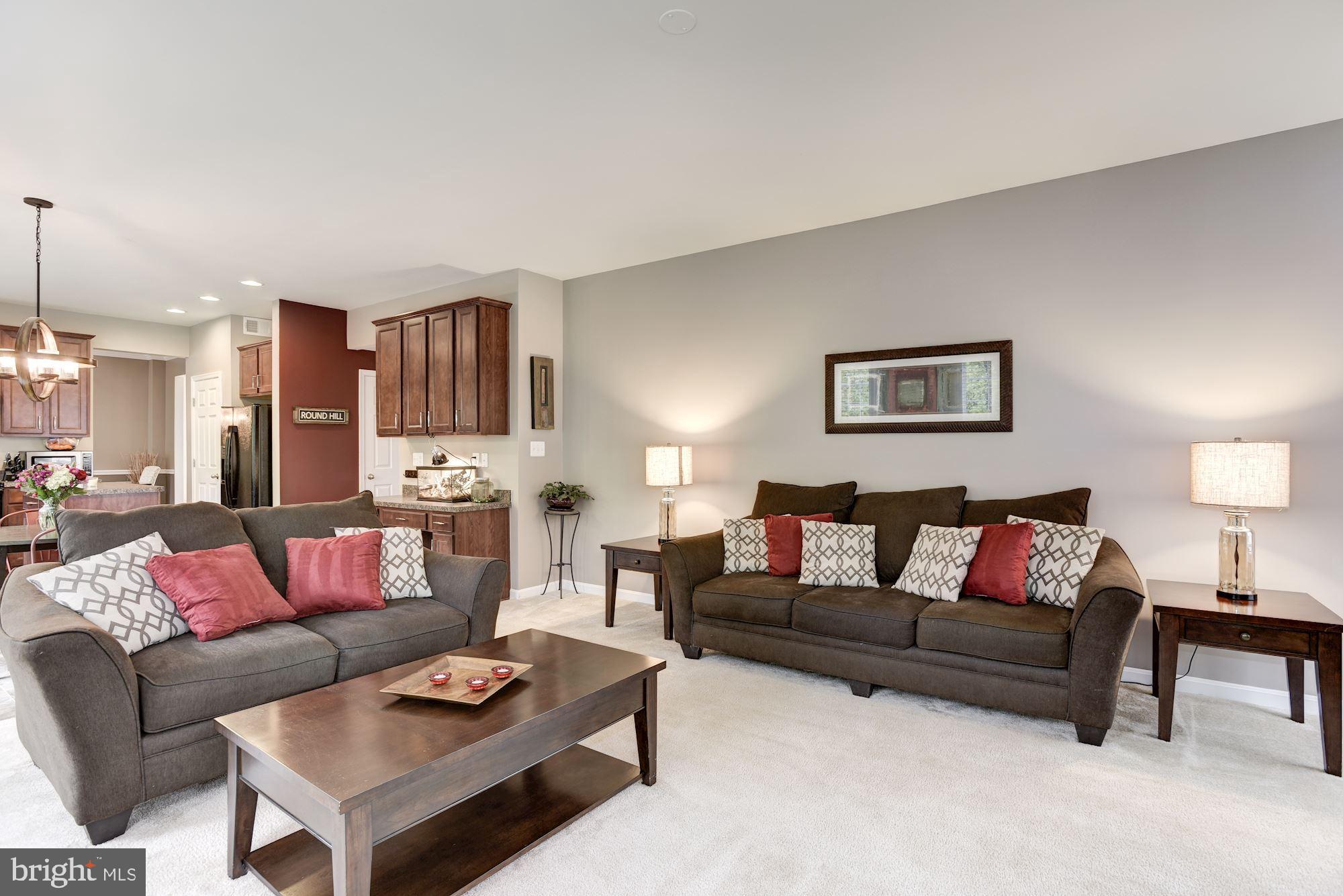 MOUNTAIN VALLEY - Residential