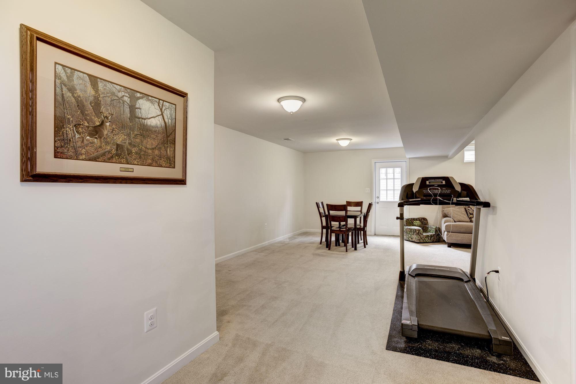 MOUNTAIN VALLEY - Residential