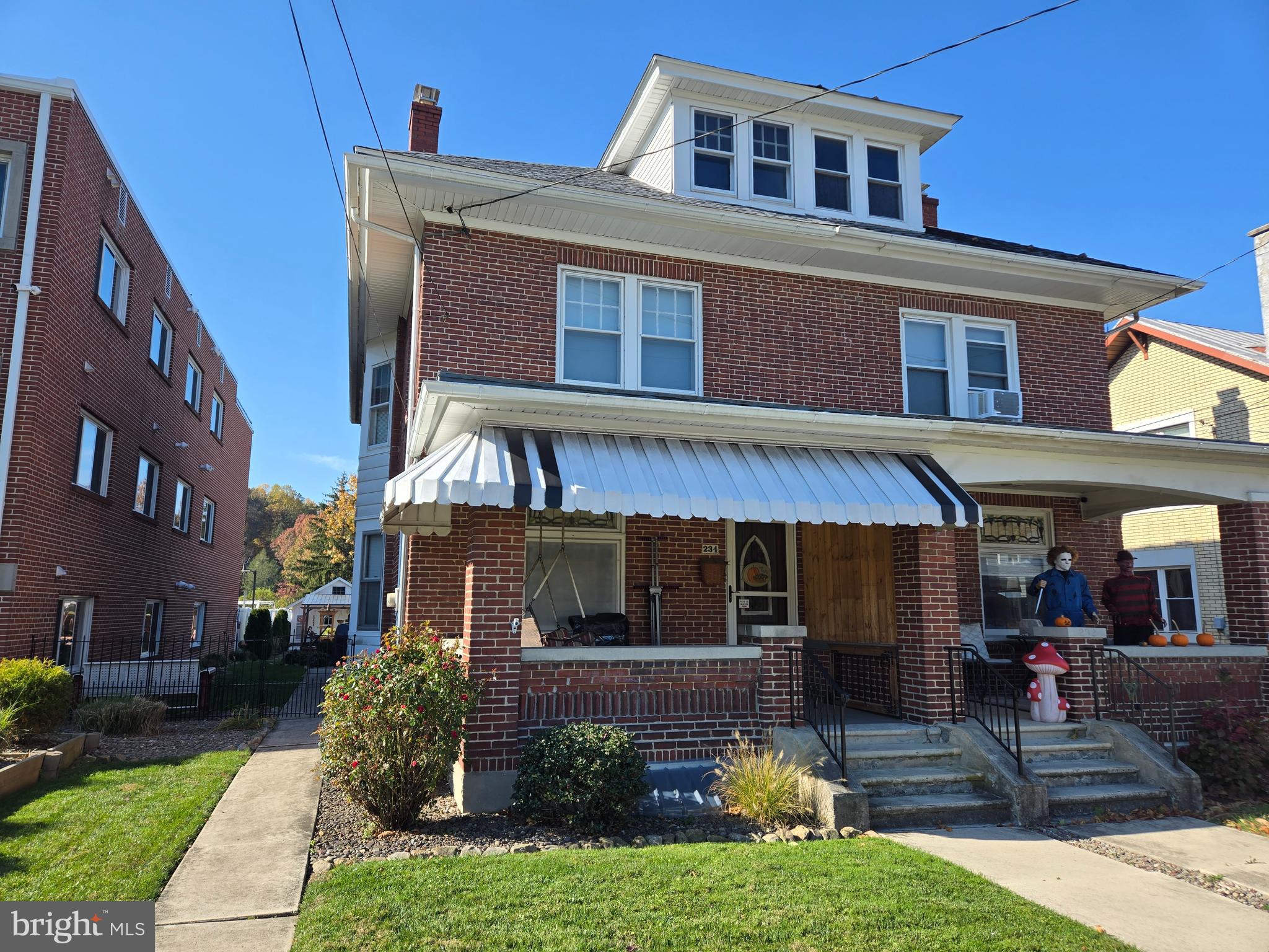 234 S RICHMOND STREET