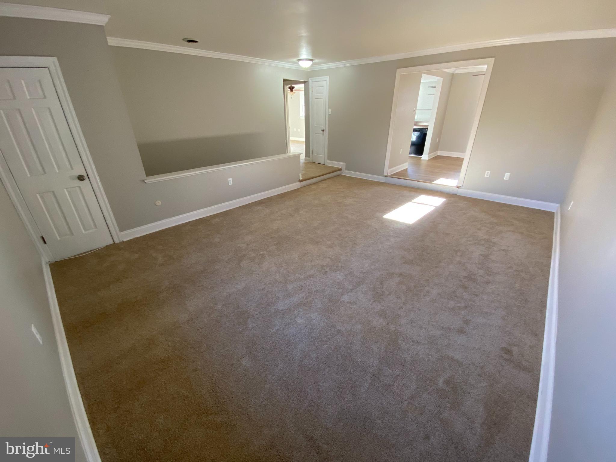 YARDLEY COMMONS - Residential Lease