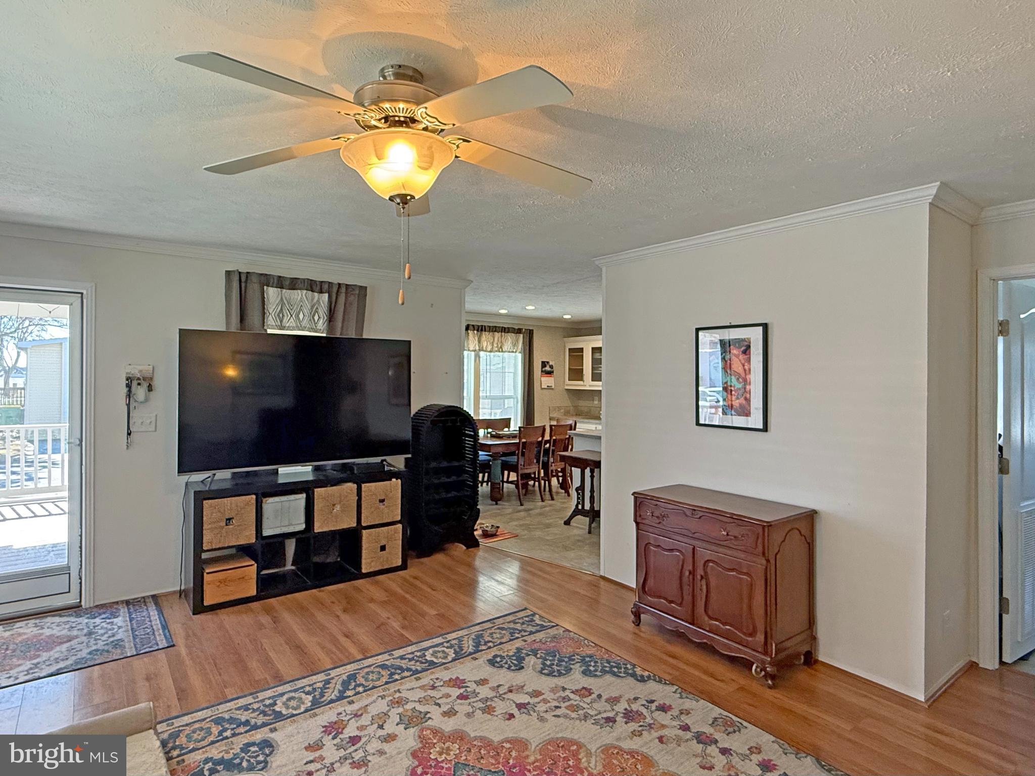 WHISPERING PINE MHP - Residential