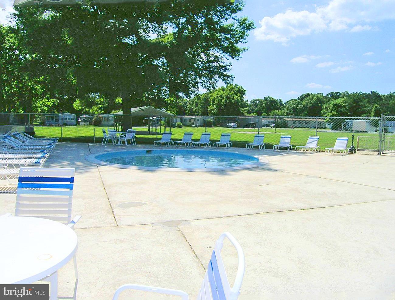 WHISPERING PINE MHP - Residential