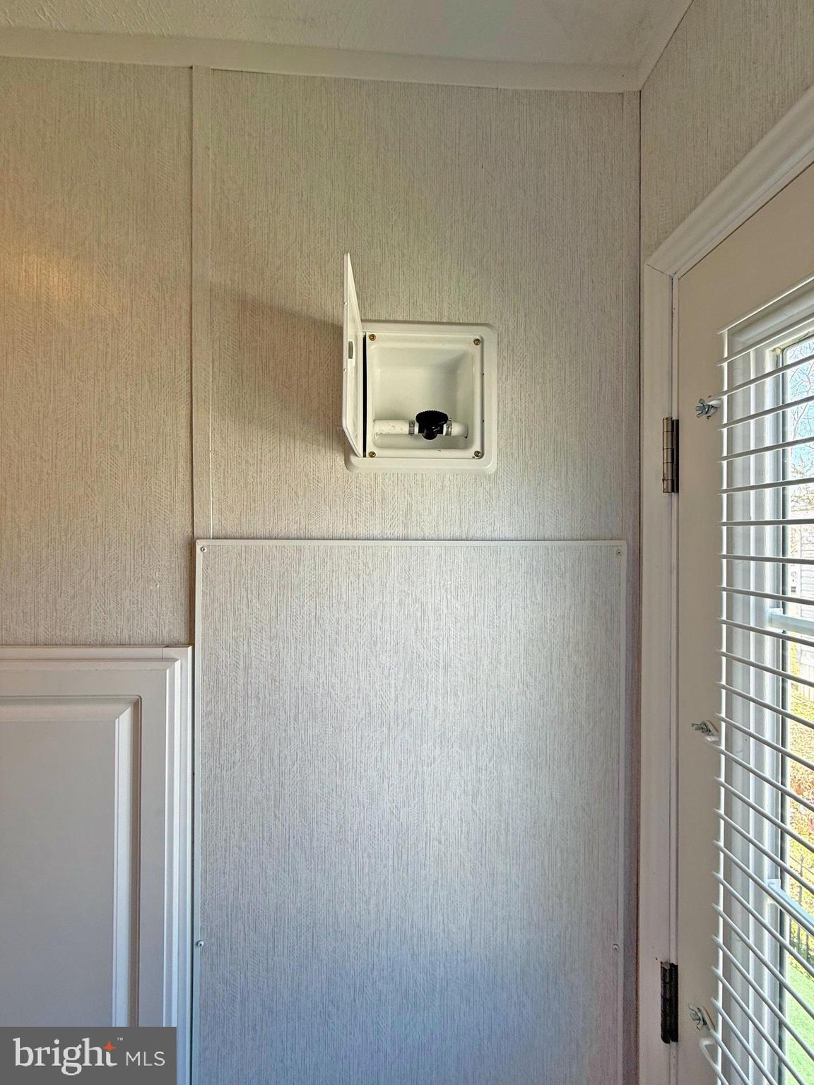 WHISPERING PINE MHP - Residential