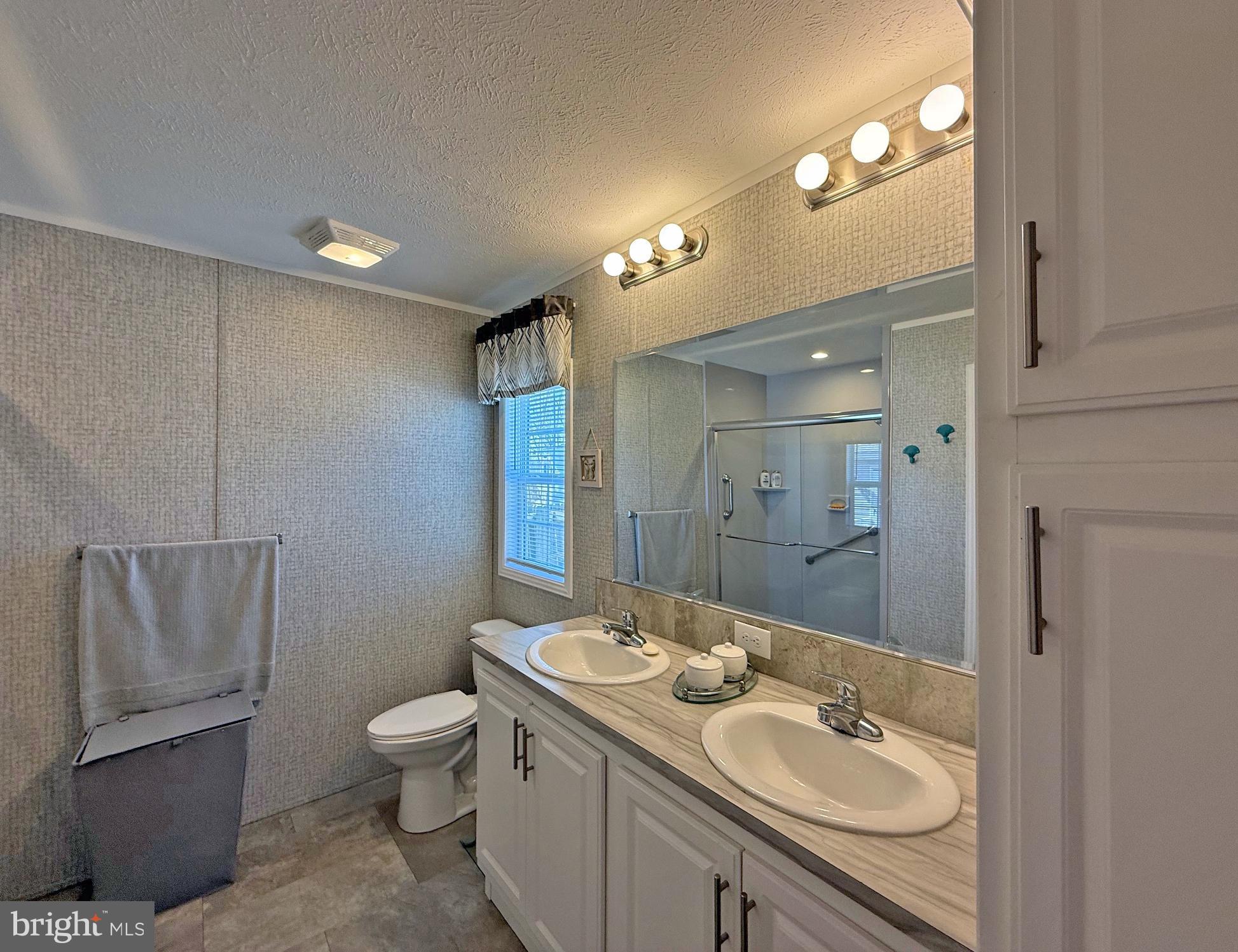 WHISPERING PINE MHP - Residential