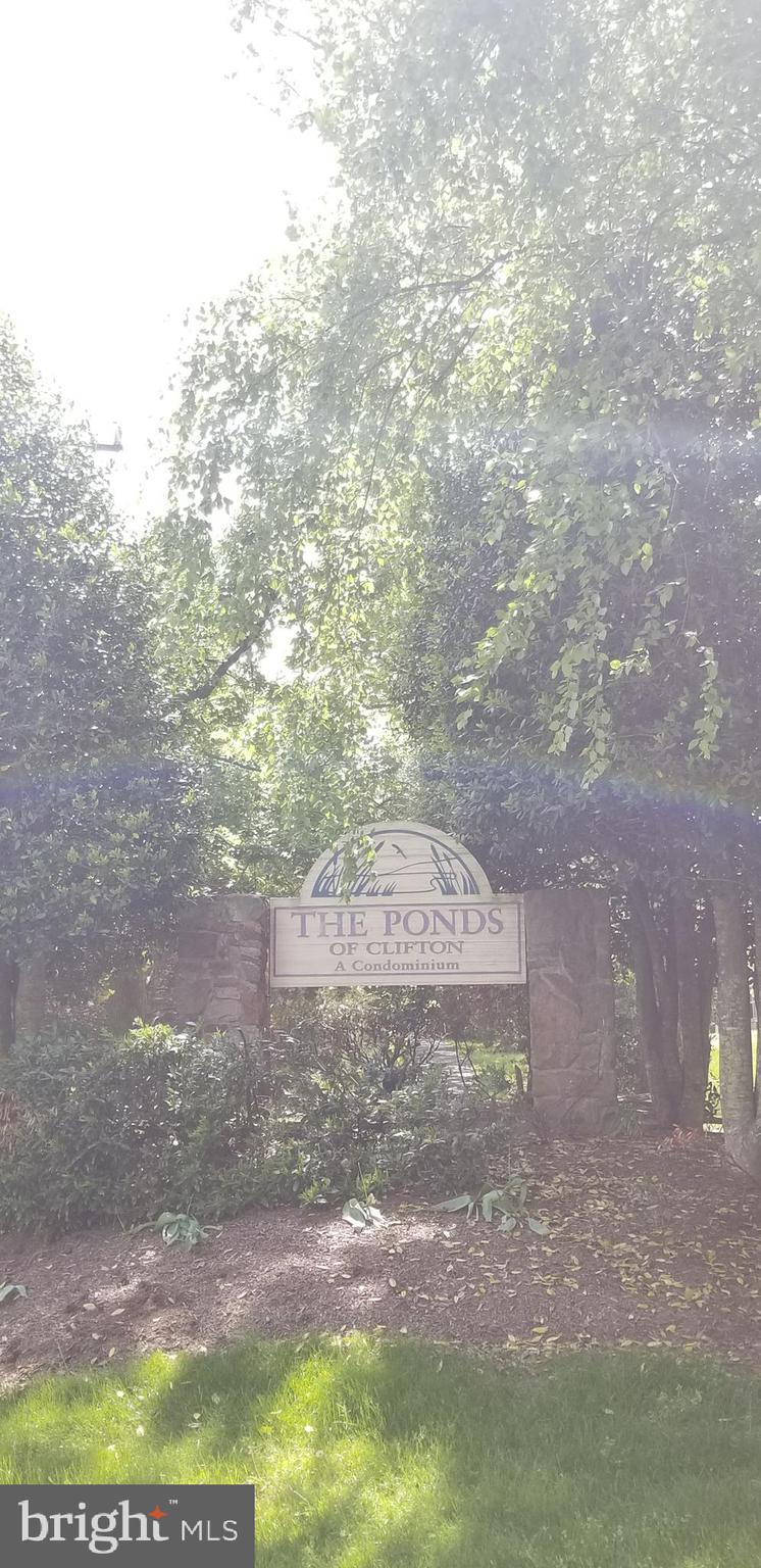 PONDS AT CENTREVILLE - Residential