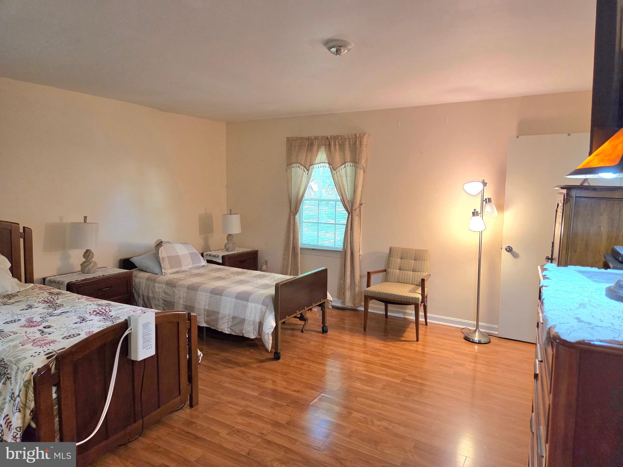 PT WHEATON OUT - Business Opportunity