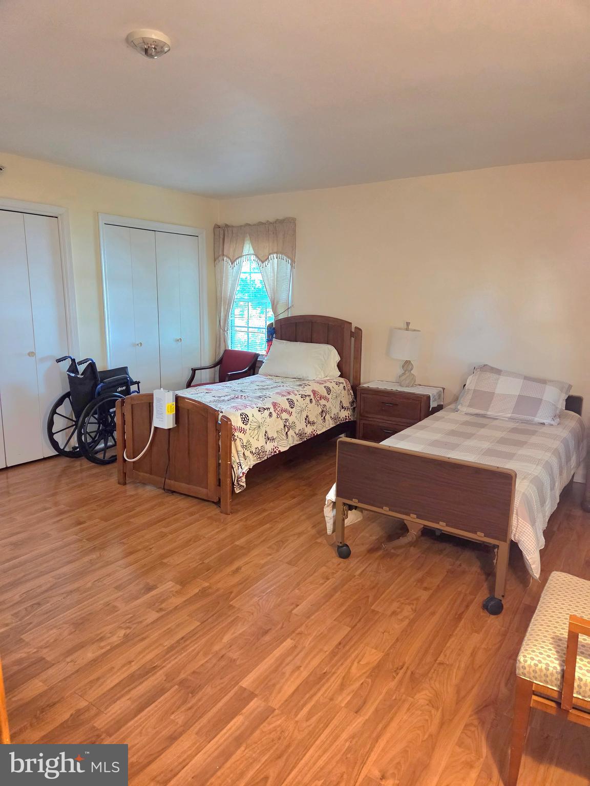 PT WHEATON OUT - Business Opportunity