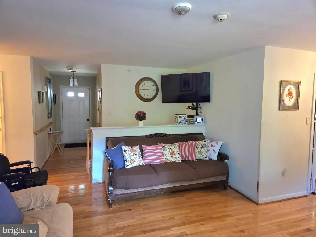Additional image 5 of 2857 Cairncross Terrace, Silver Spring, MD 20906
