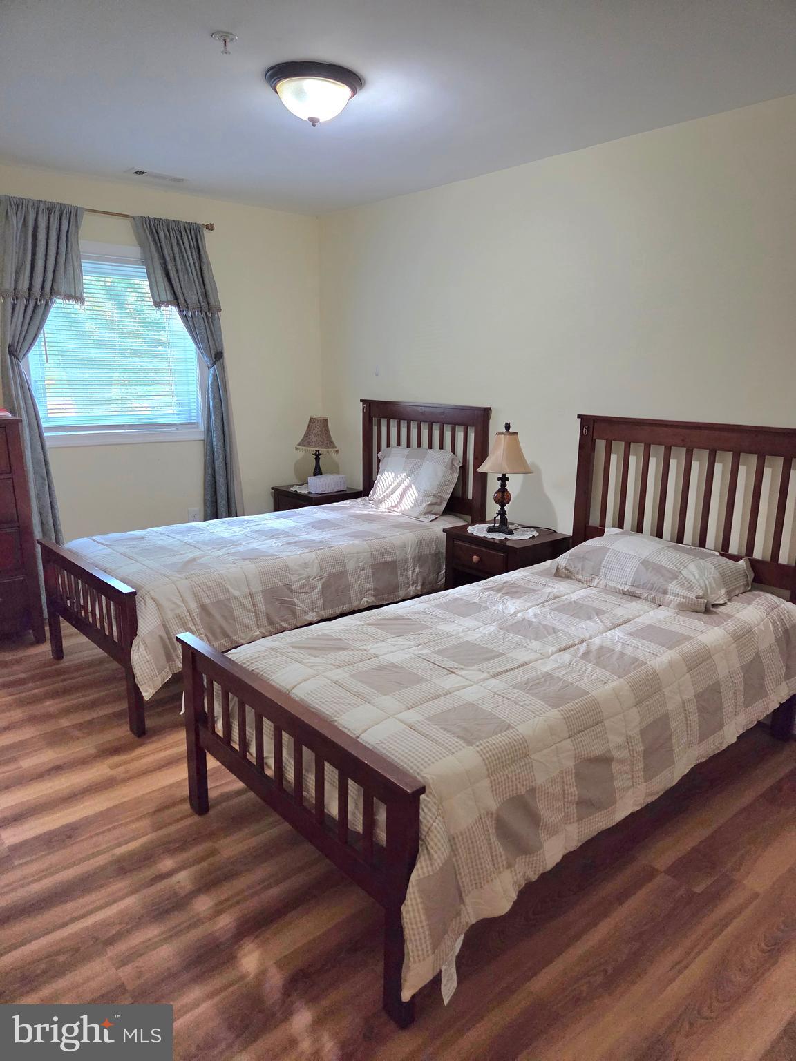 PT WHEATON OUT - Business Opportunity