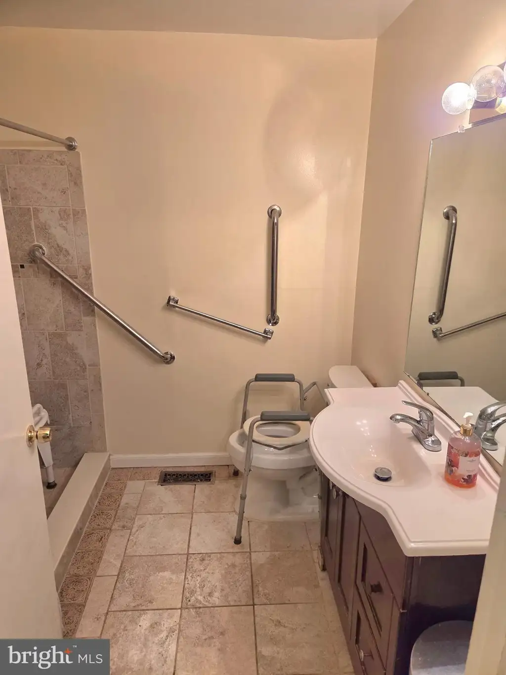 Additional image 8 of 2857 Cairncross Terrace, Silver Spring, MD 20906