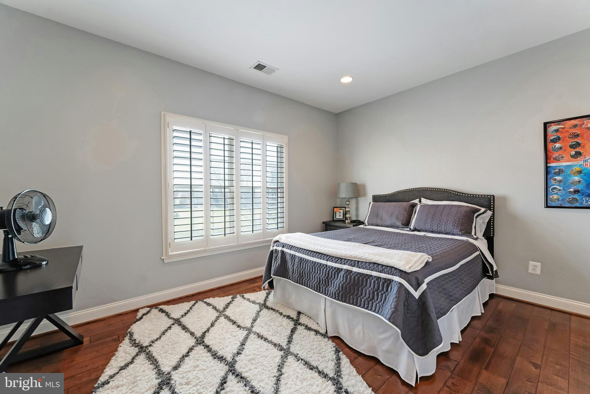 BELMONT COUNTRY CLUB - Residential