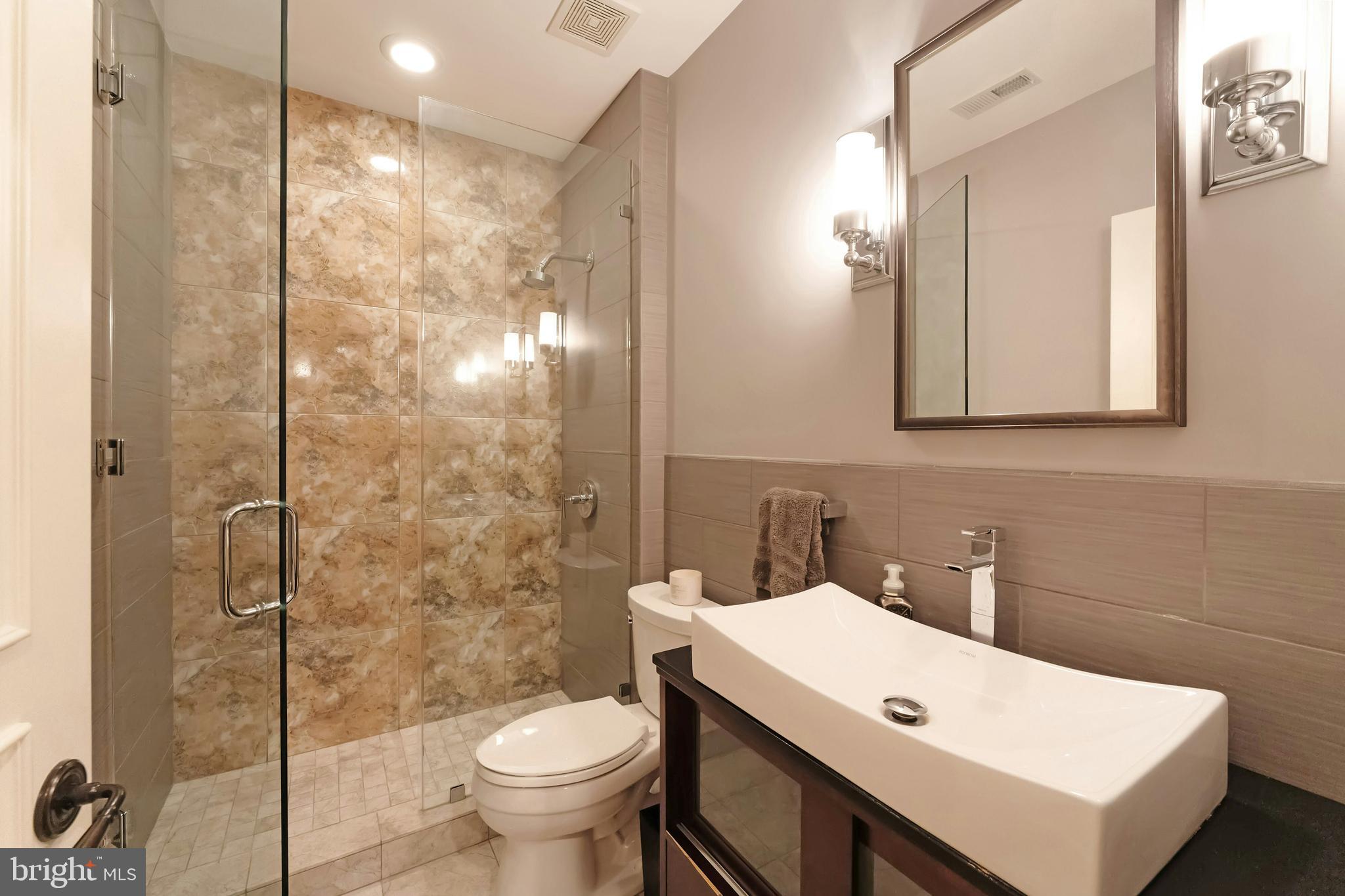 BELMONT COUNTRY CLUB - Residential