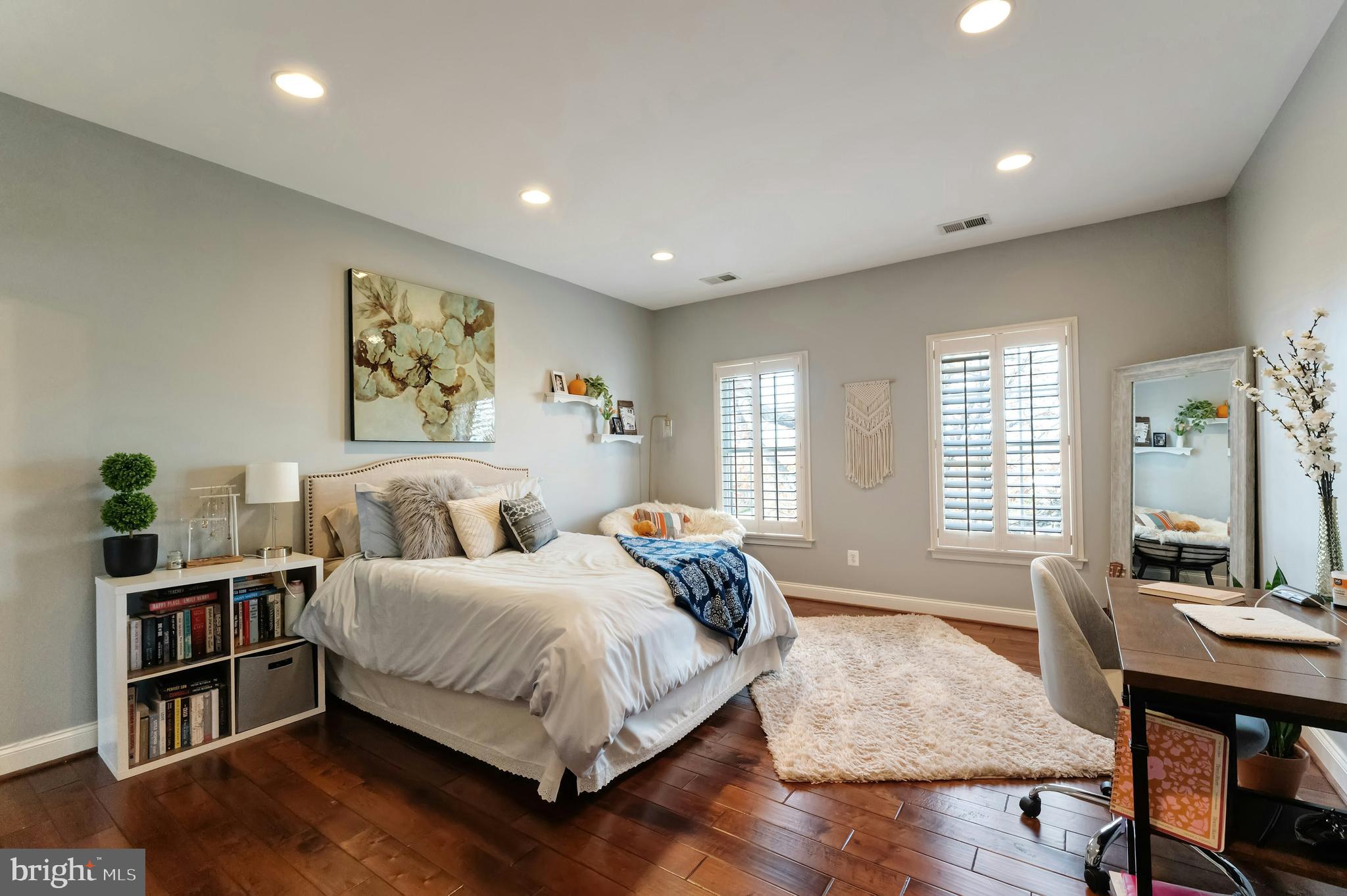 BELMONT COUNTRY CLUB - Residential