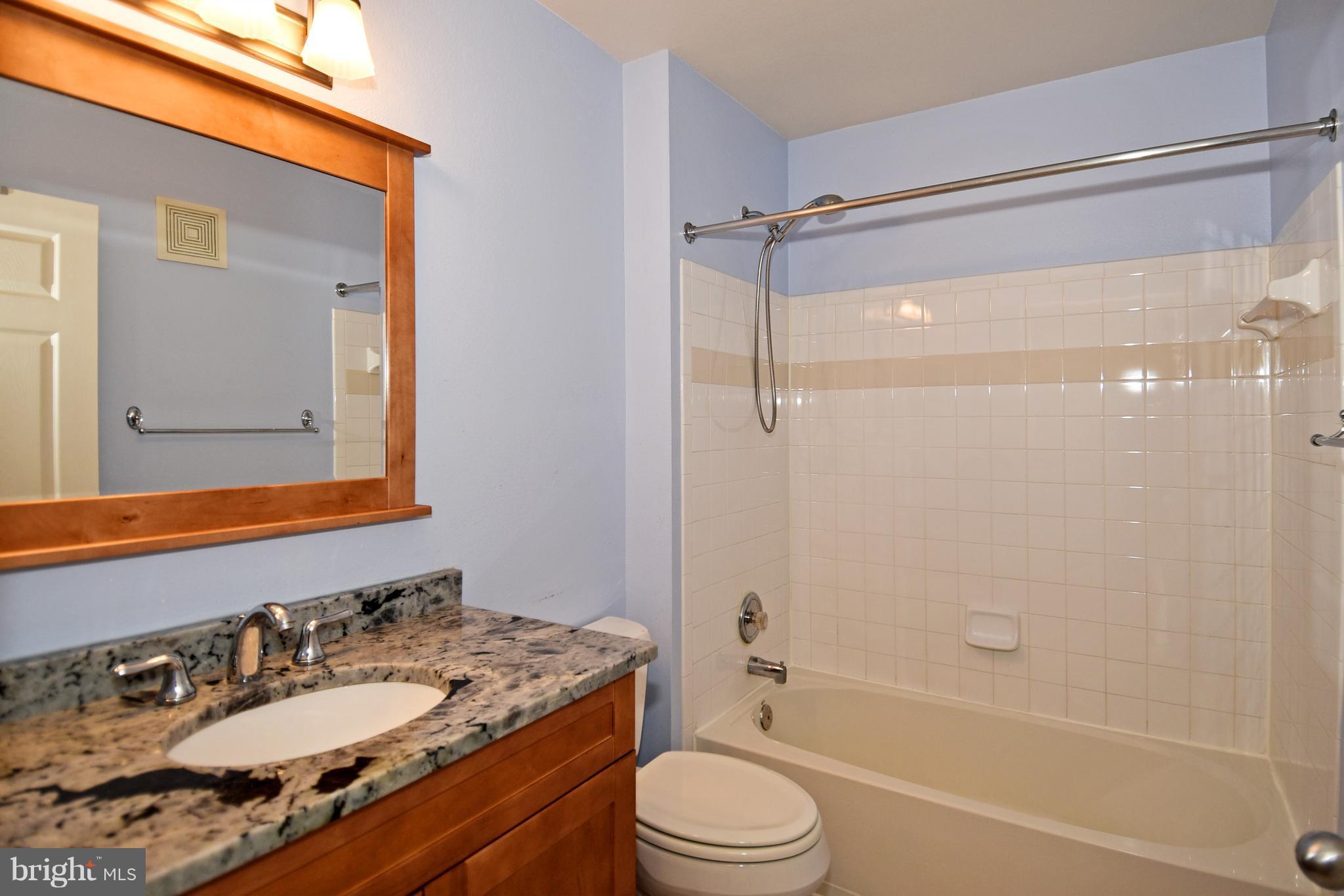 HIGH POINTE AT JEFFERSON PARK - Residential Lease